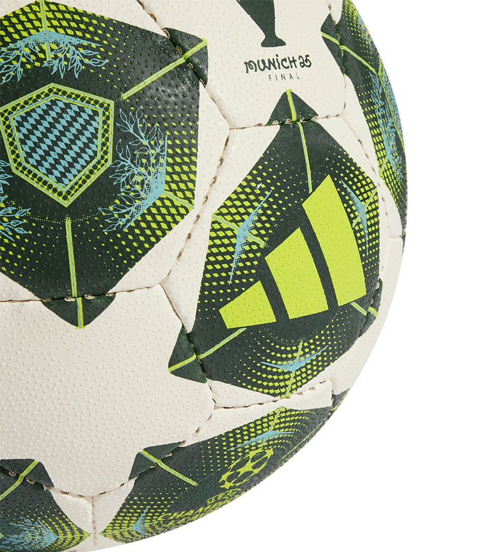 adidas Performance Football - UCL Hard Ground - White/Shagrn/Hir