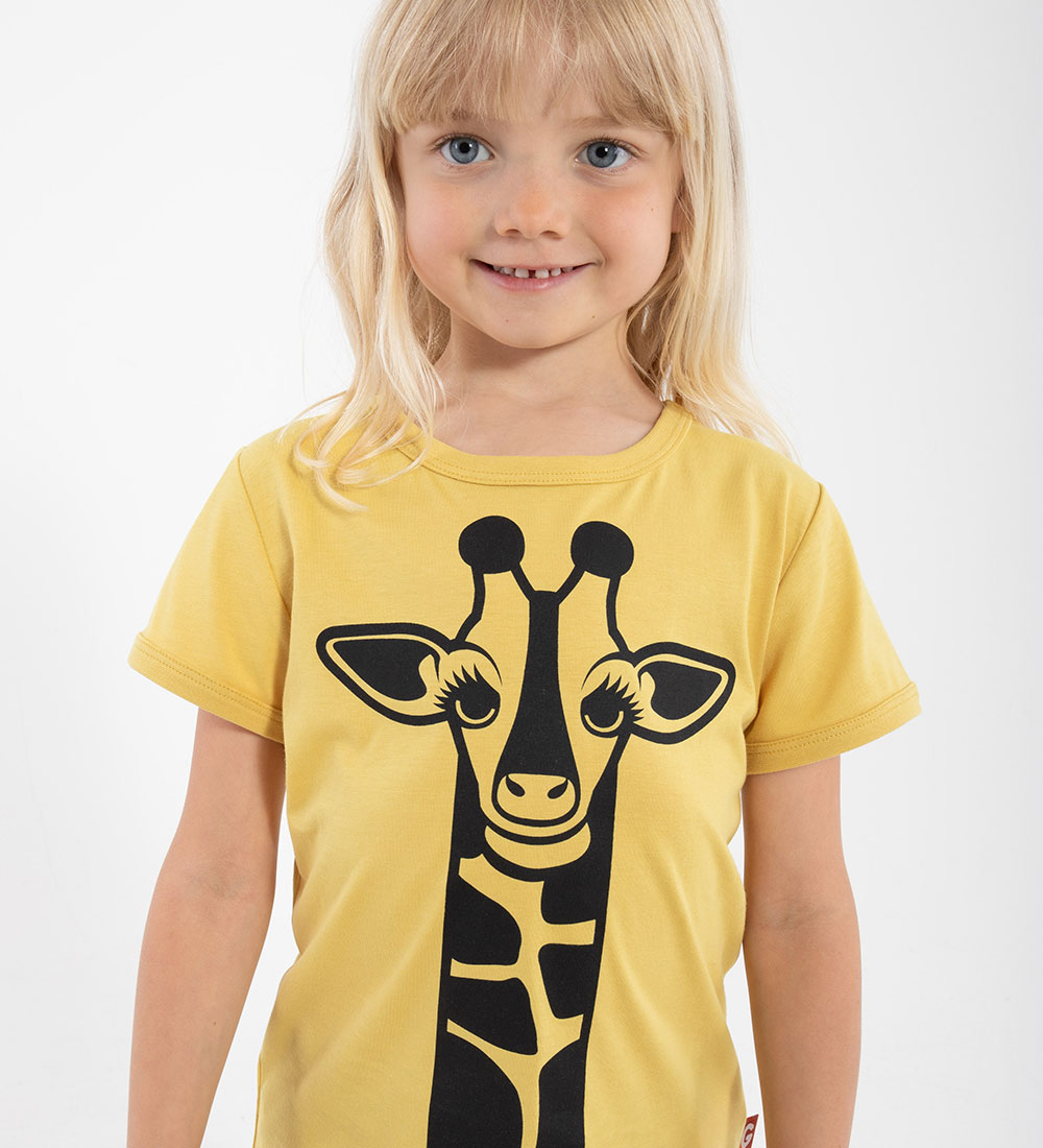 ANIMAL T-Shirt - AnimalHide - Verblasst Yellow Giraffe