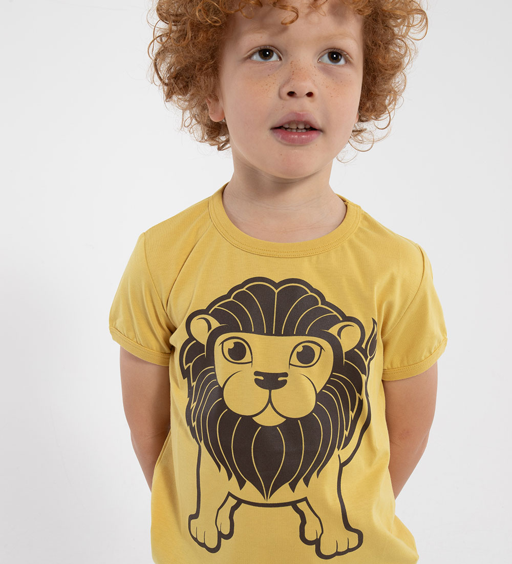 ANIMALS T-shirt - AnimalsHide - Faded Yellow Large Løve