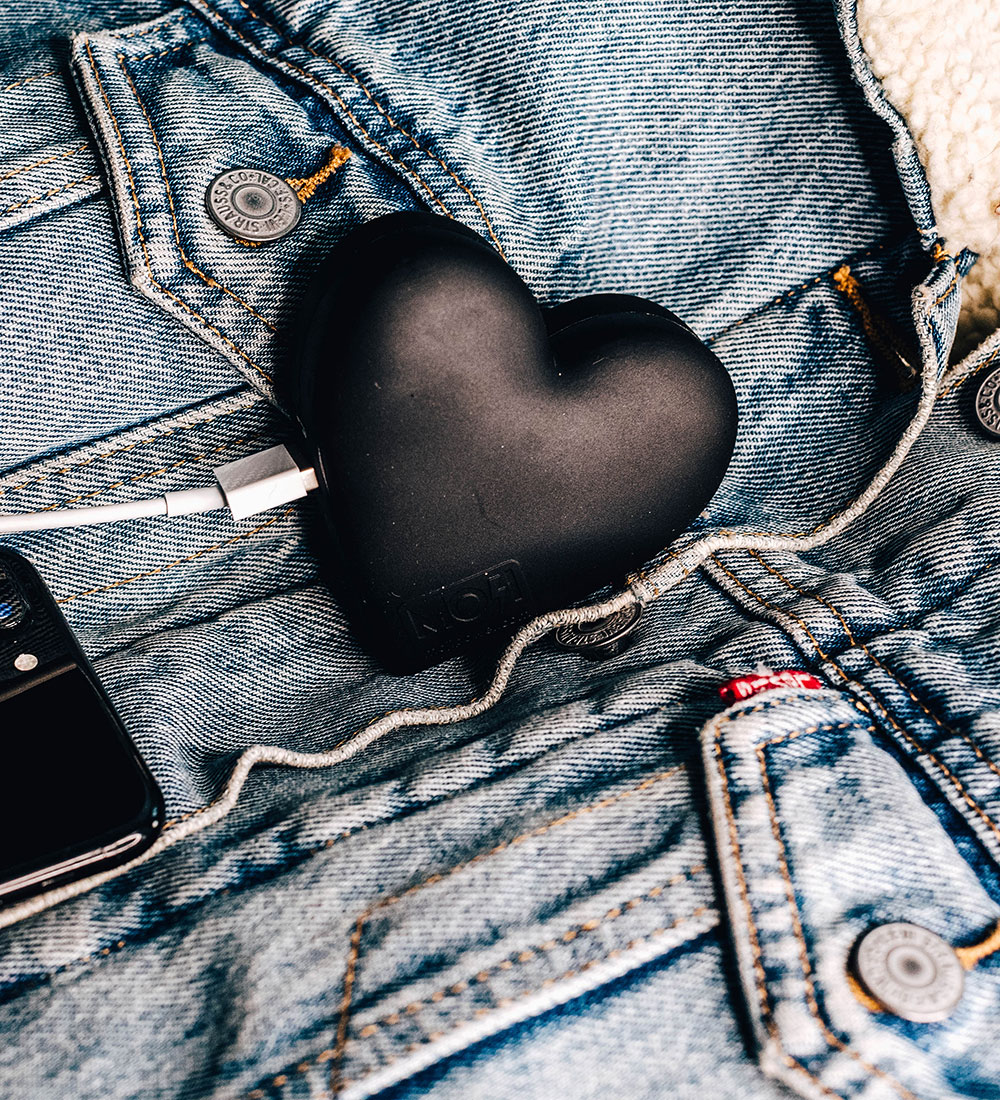 Moji Power Power Bank - Black Heart - 4500mAh