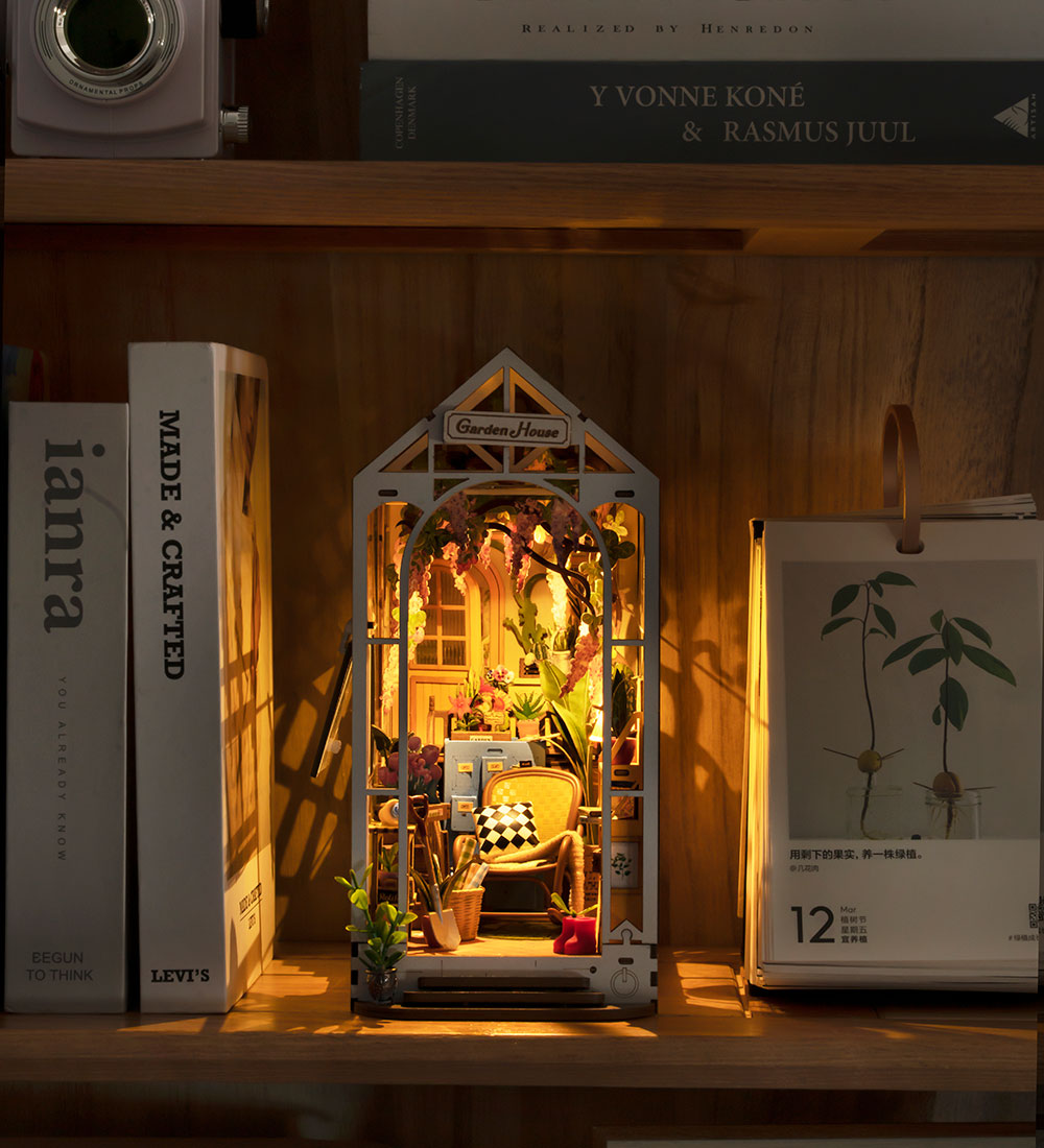Diorama miniature Rolife - DIY - Coin lecture & Wonderland - Gar