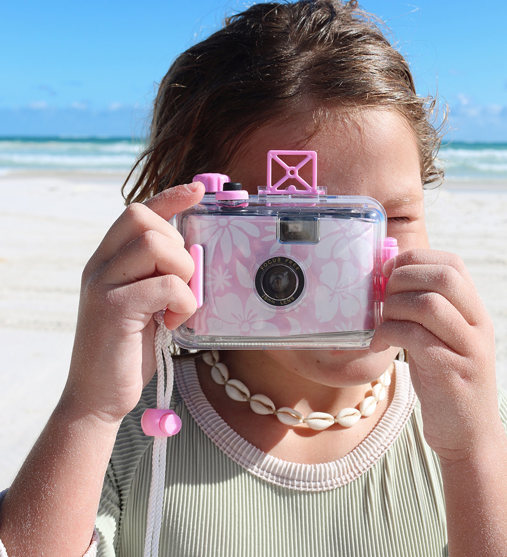 SunnyLife Underwater Camera - Chairs My Heart - Pink Floral