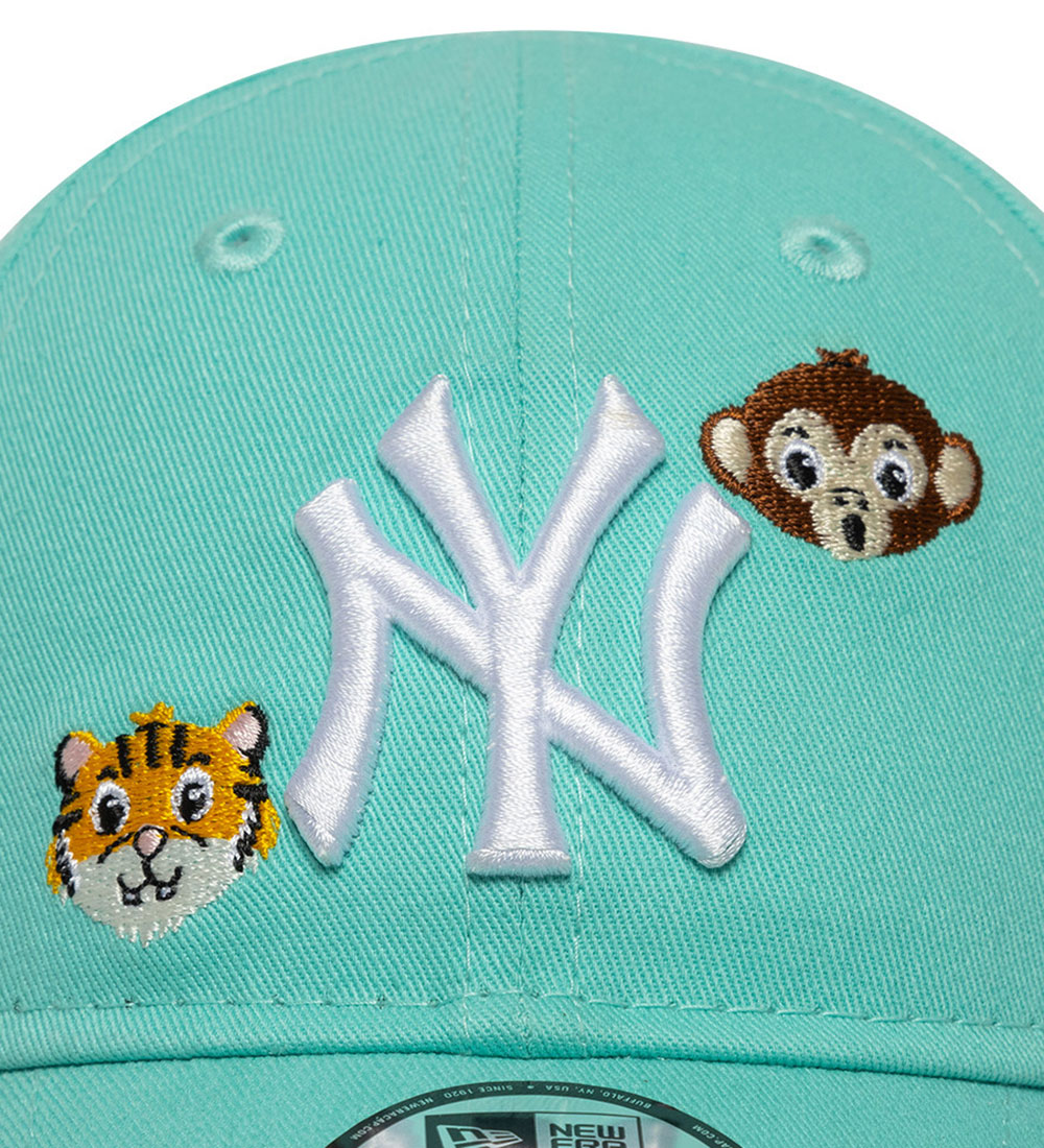 New Era Cap - 9Forty - Animal - Green With