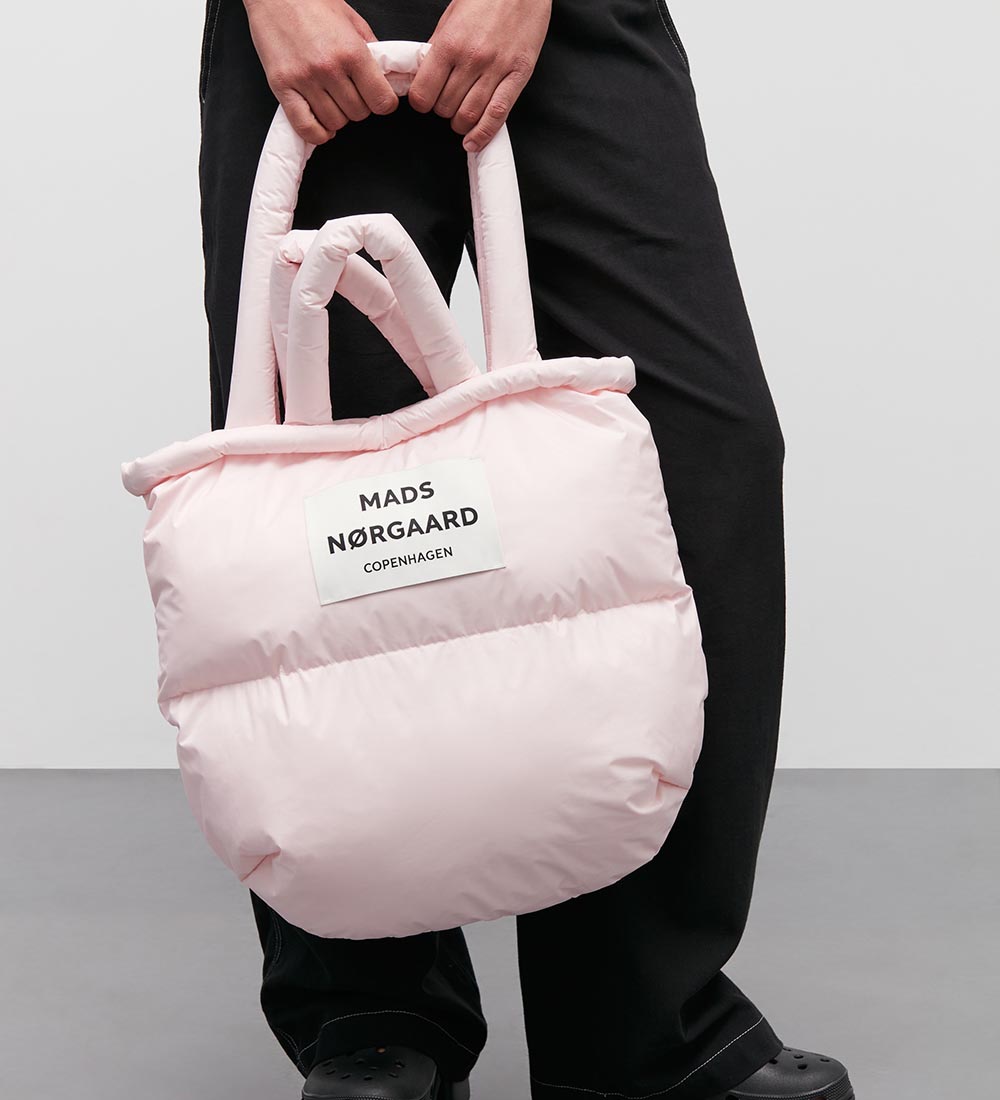 Mads Nørgaard Shopper - Recycle Pillow Bag - Blushing Bride