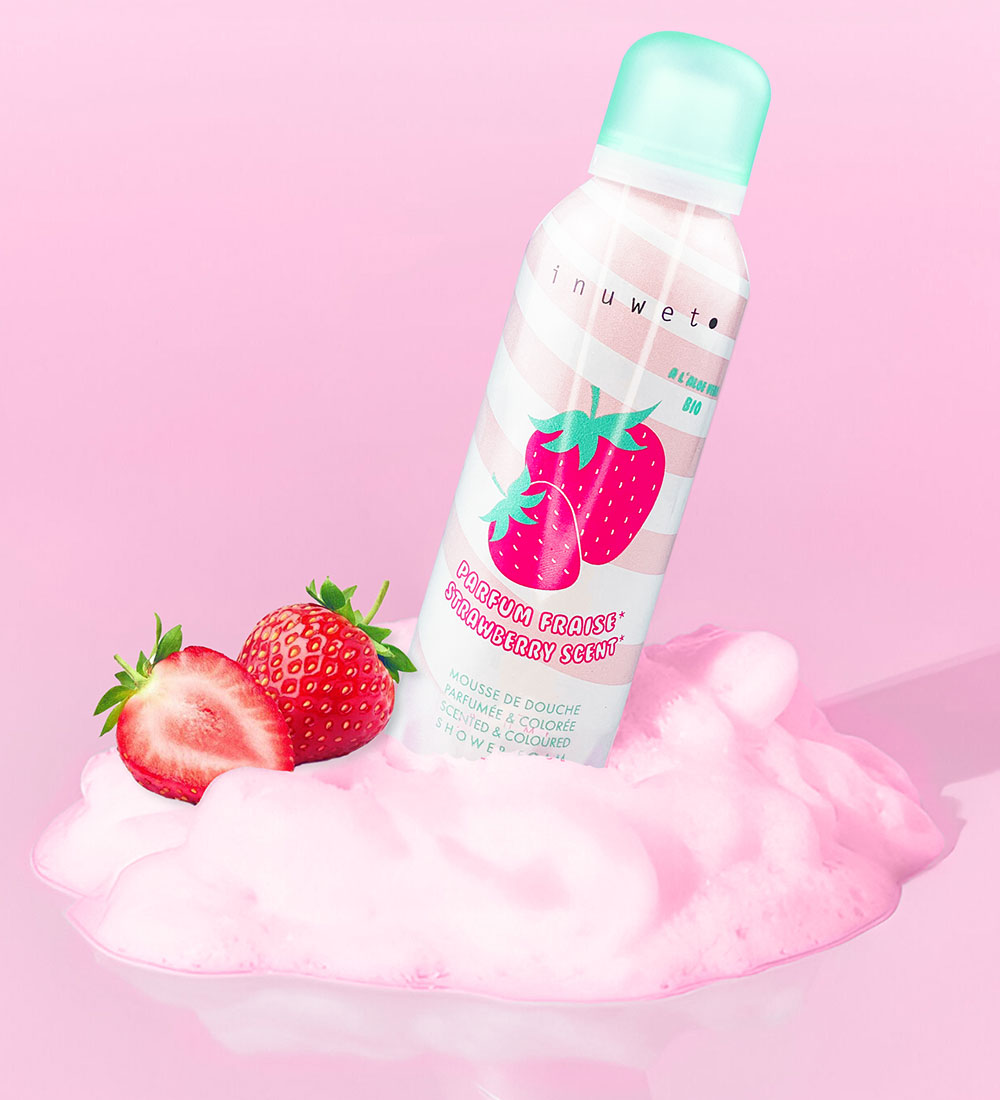 Inuwet Dusjskum - 200 ml - Strawberry