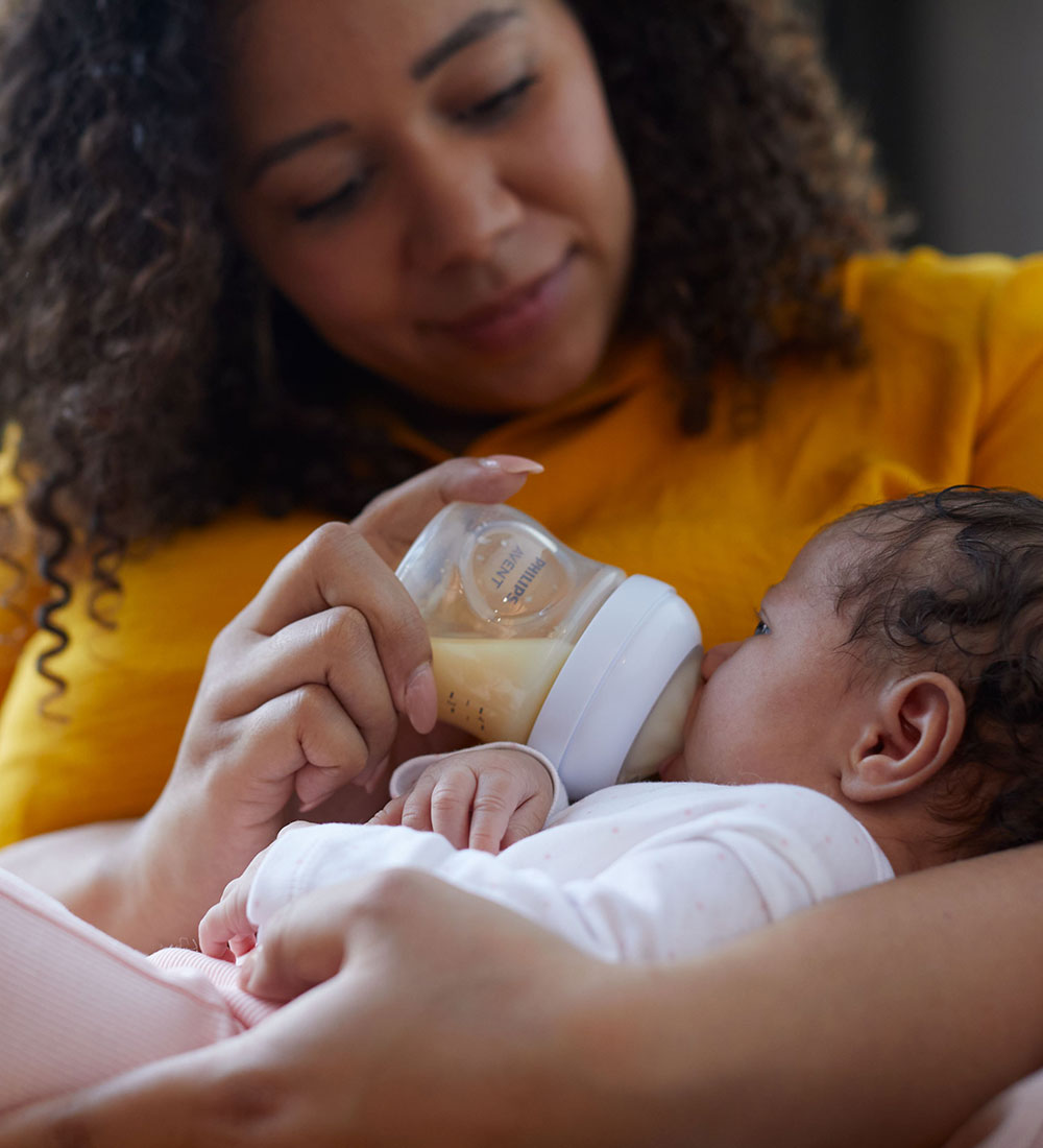 Philips Avent Feeding Bottle - Natural Response - 125 mL - Ready