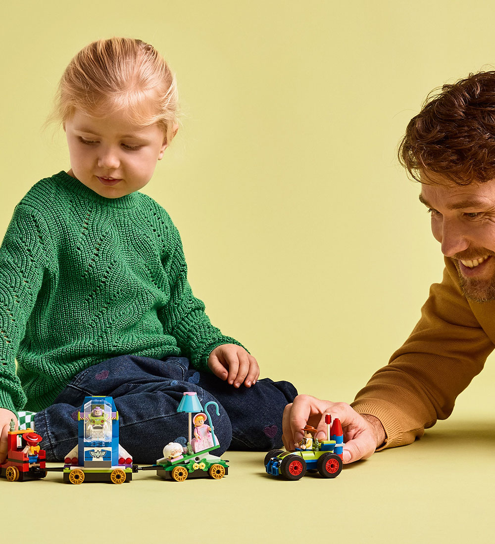 LEGO® Disney - Toy Story firande: Tåg och fjäder... 43264 - 206