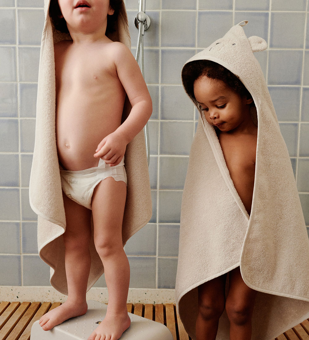 Liewood Baby towel - 70x70 cm - Albert - Polar Bear Sandy