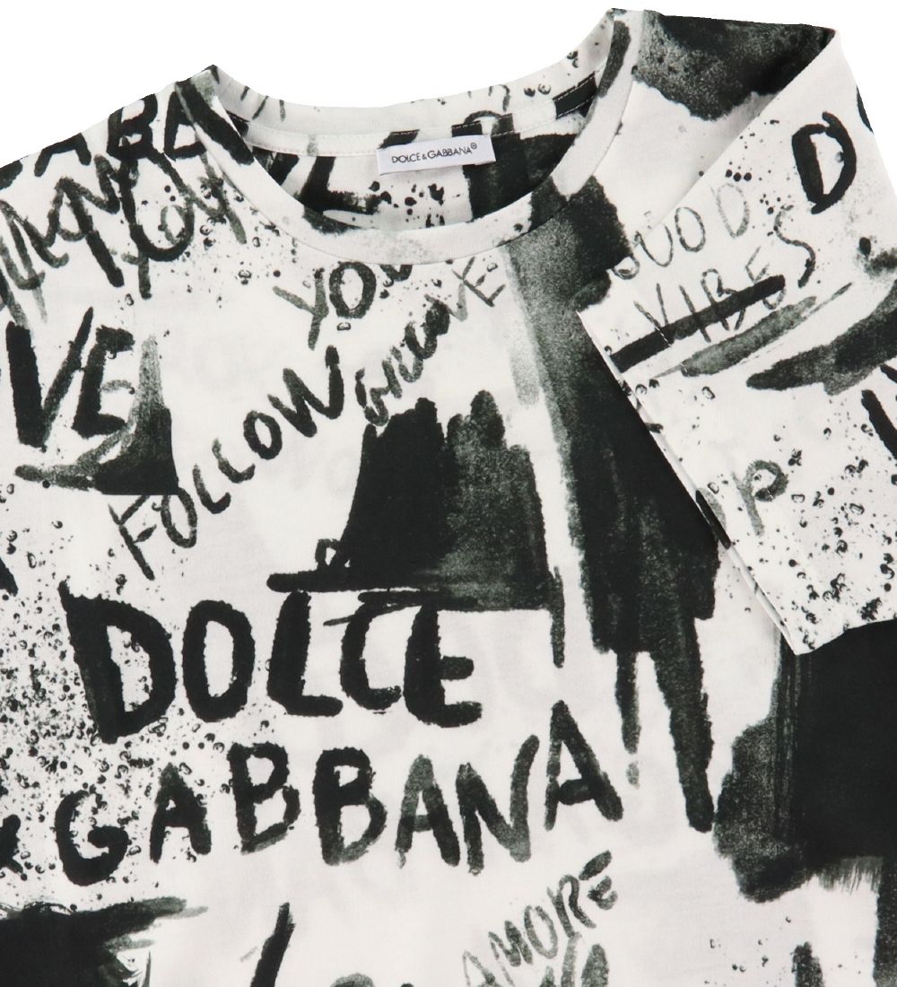 Dolce & Gabbana T-skjorte - DG Neste - Svart/Hvit m. Graffiti