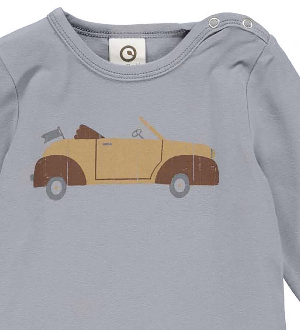 Müsli Blouse - Car Front - Wind