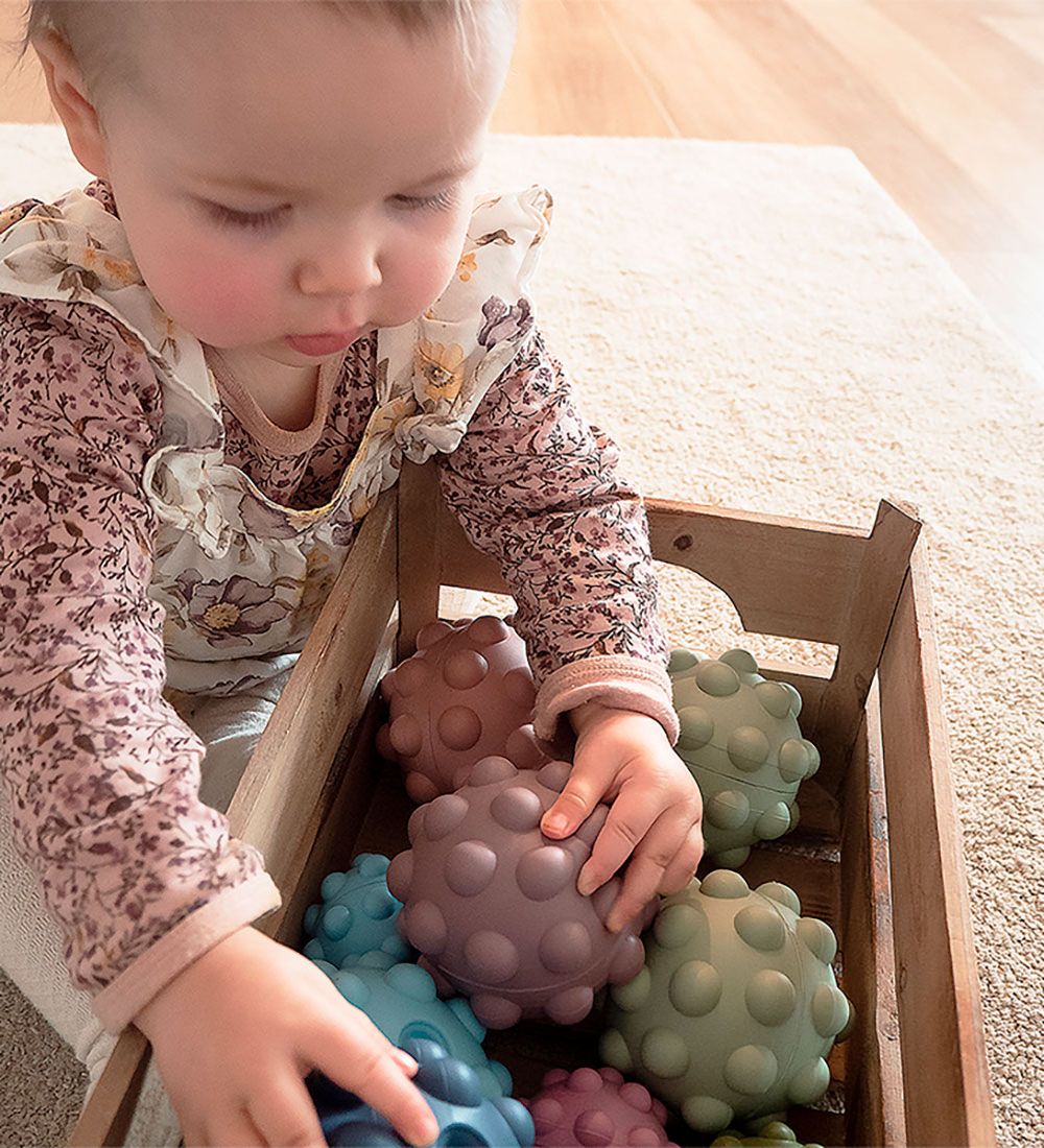 Balle Tiny Tot - Balle sensorielle en silicone - 10 cm - Sage