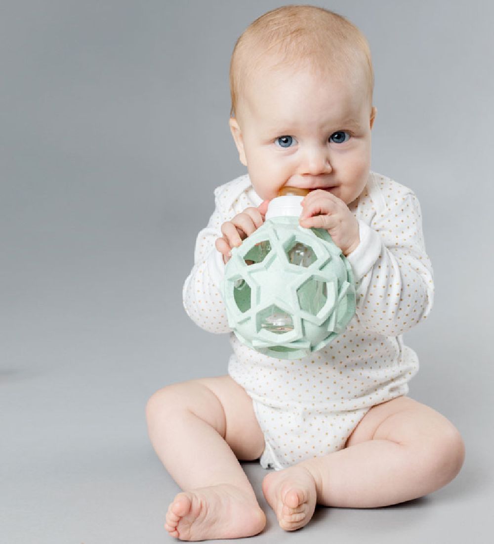 Hevea Feeding Bottle with. Star Ball - Glass & Natural Rubber -