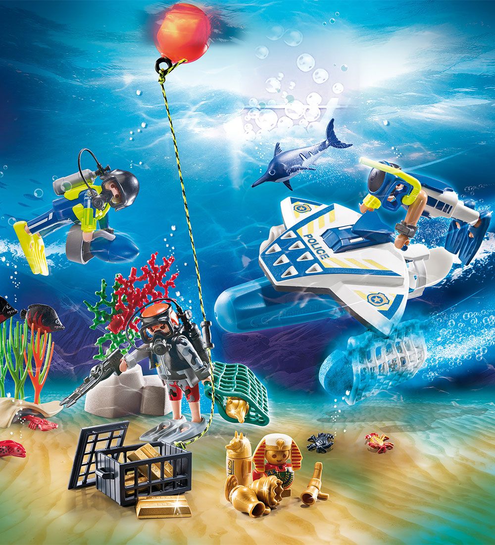 Playmobil City Action/Tinti Advent Calendar - Bathing fun with M