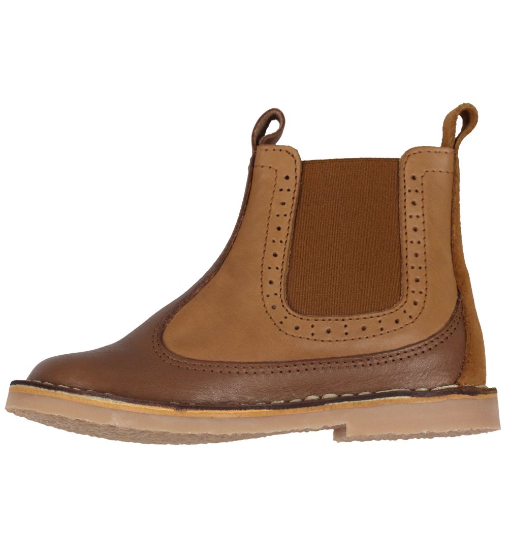 Pom Pom Boots - Chelsea - Camel