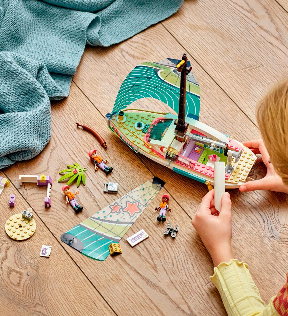 LEGO® Friends - Stephanies Segelabenteuer 41716 - 304 Teile