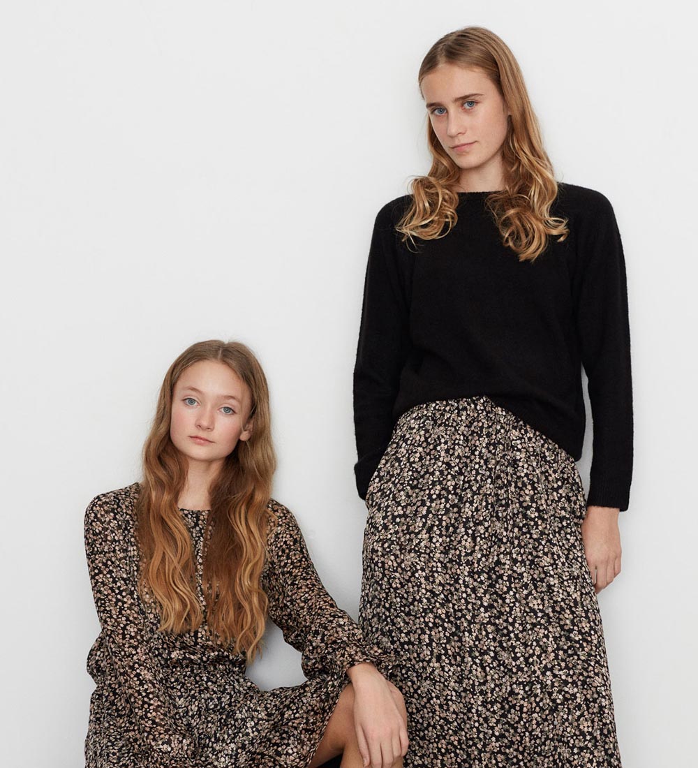 Petit by Sofie Schnoor Blouse - Knitted - Black