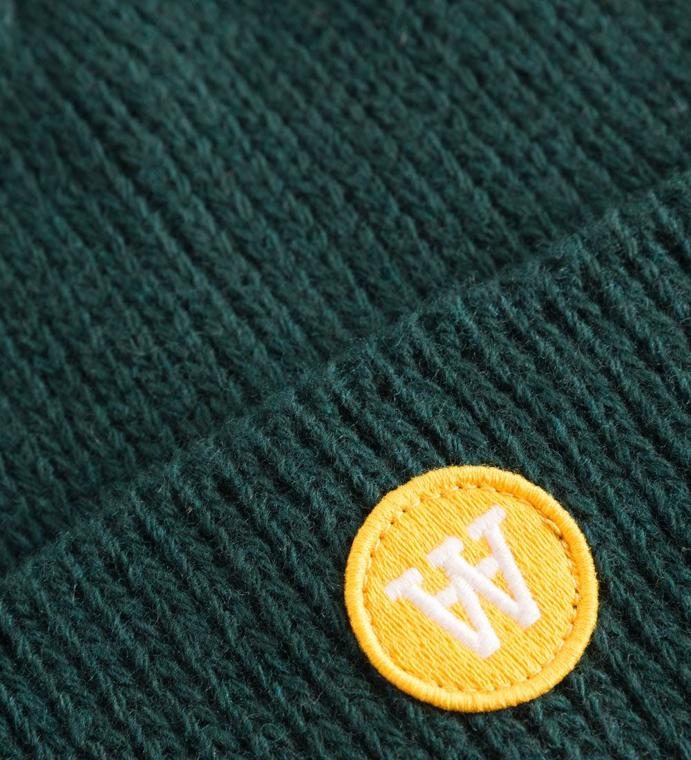 Wood Wood Beanie w. Pom-Pom - Wool - Kai - Liningest Green