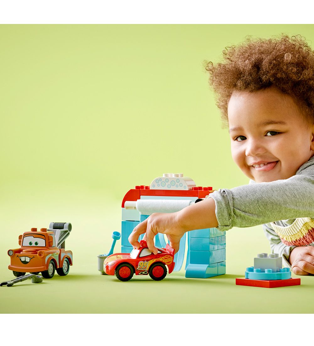 LEGO® DUPLO Disney - Cars - Lightning McQueen's Race Day 10924 -