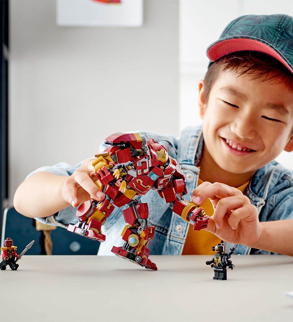 LEGO® Marvel - The Hulkbuster: The Battle of Wakanda 76247 - 385