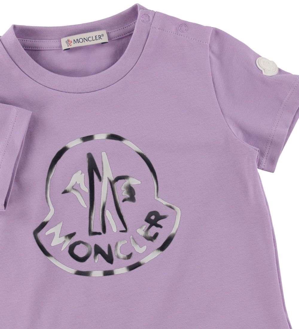 Moncler T-shirt - Purple/Silver w. Logo