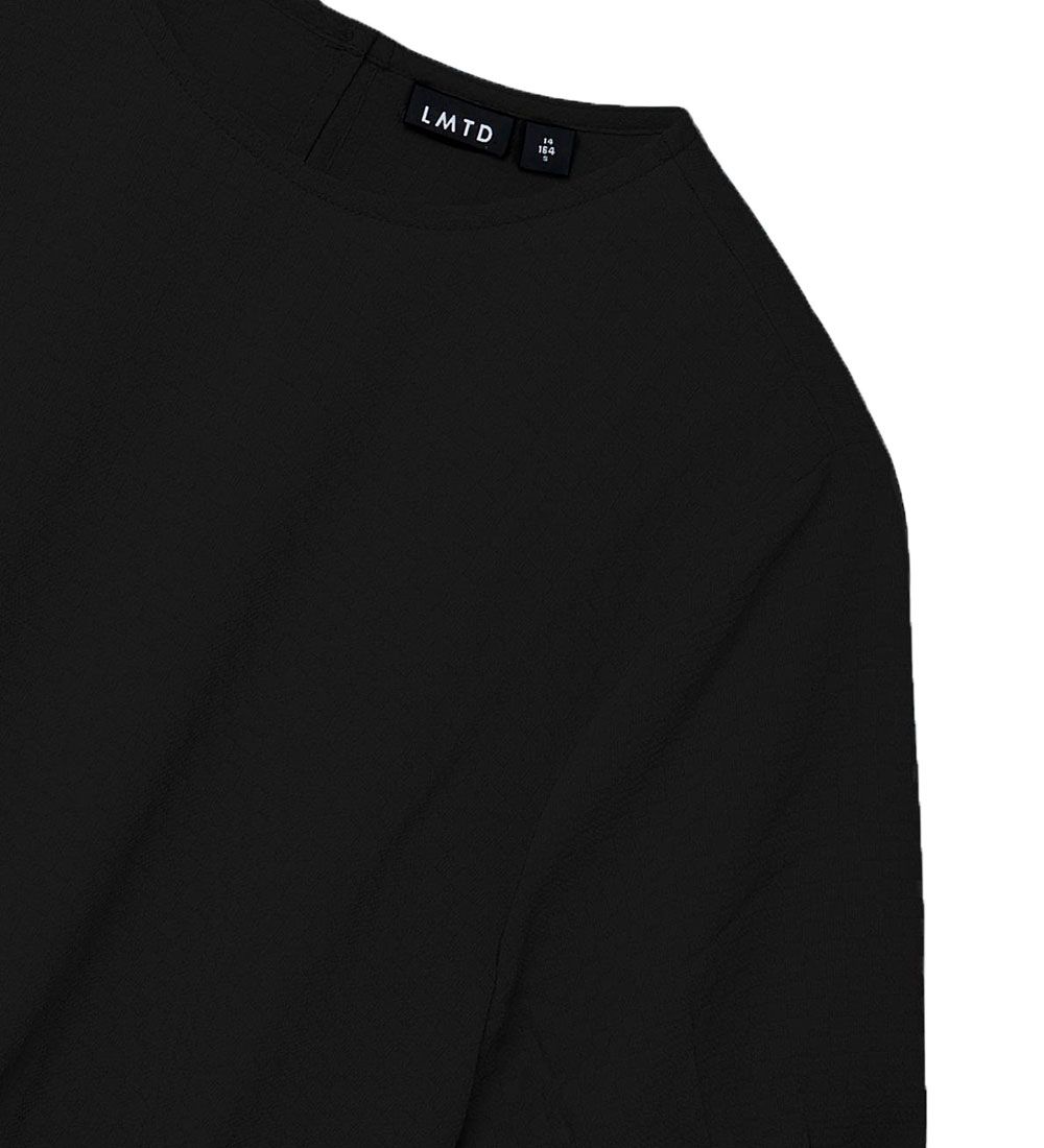 LMTD T-shirt - Cropped - NlfEckali - Black