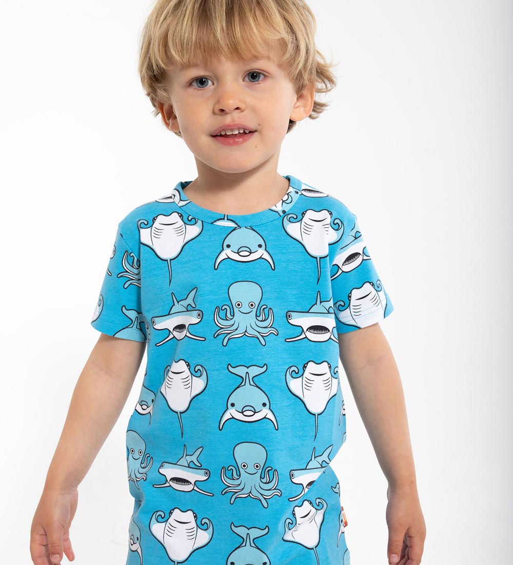 DYR T-shirt - ANIMAL Growl - Clear Blue w. Marine life