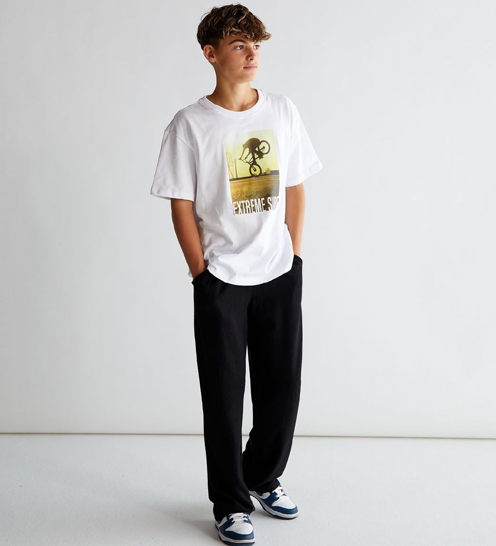 Grunt T-shirt - Bike - White w. Print