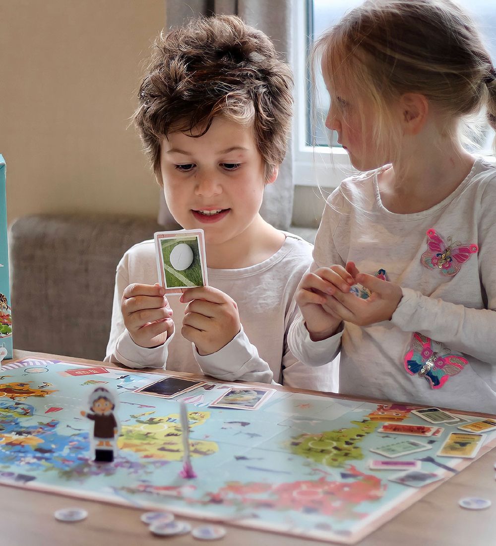 TACTIC Board Game - Learn About the World kids - Danish