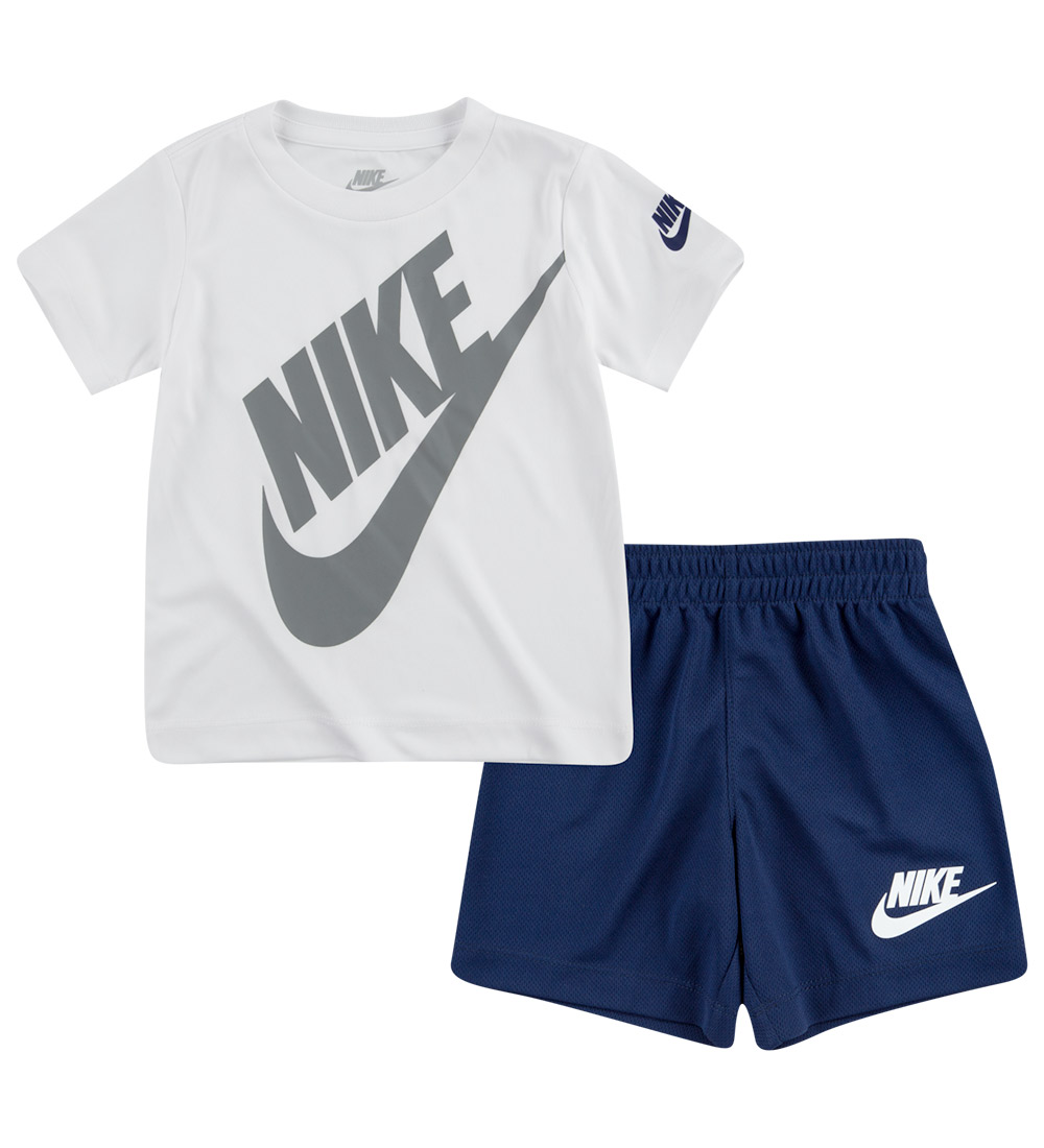 Nike Shorts Set - T-Shirt/Shorts - Wei/Midnight Navy