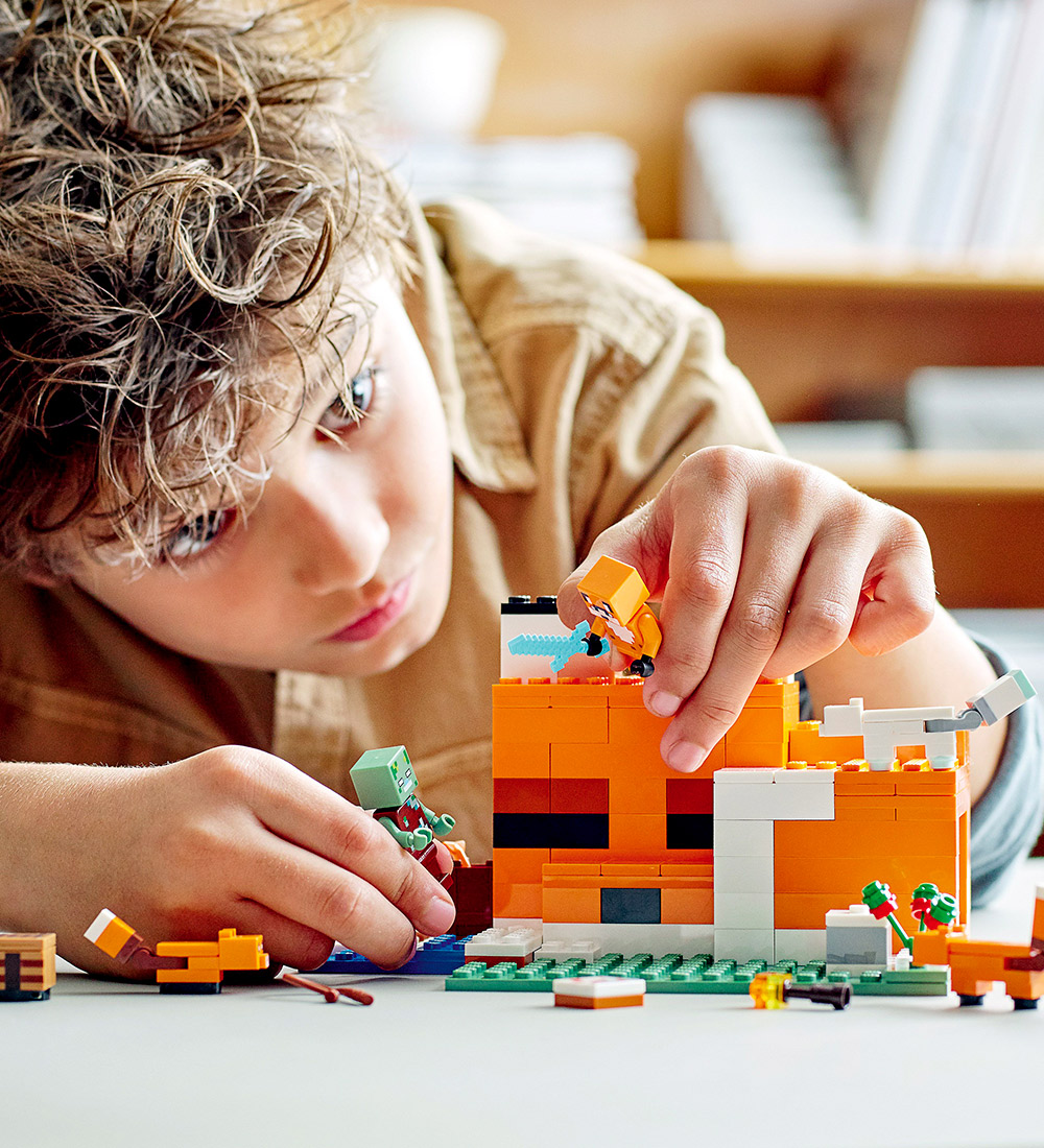 LEGO Minecraft - The Fox Lodge 21178 - 193 Parts