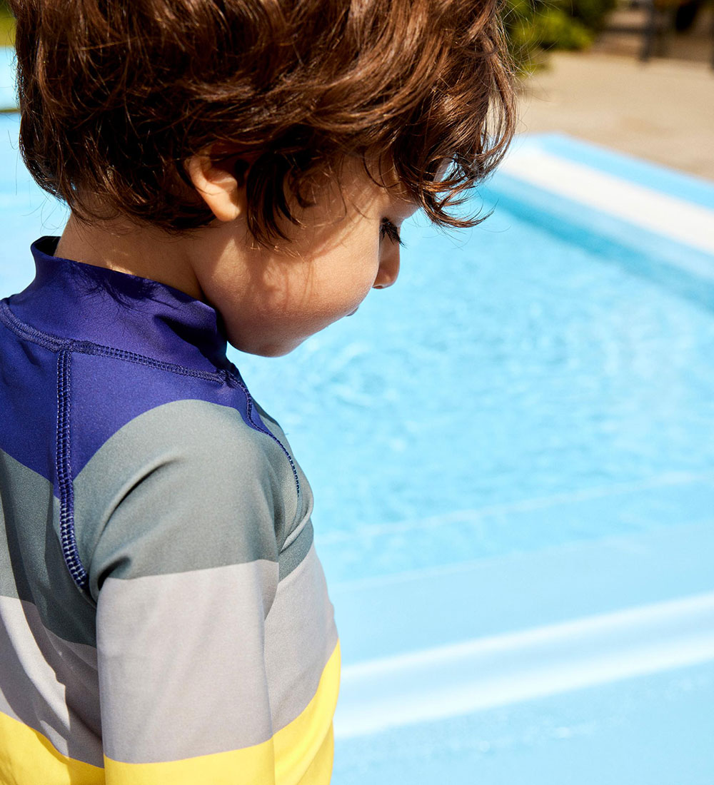 Name It Swim Top - UV40+ - NmmZezan - Surf the Web