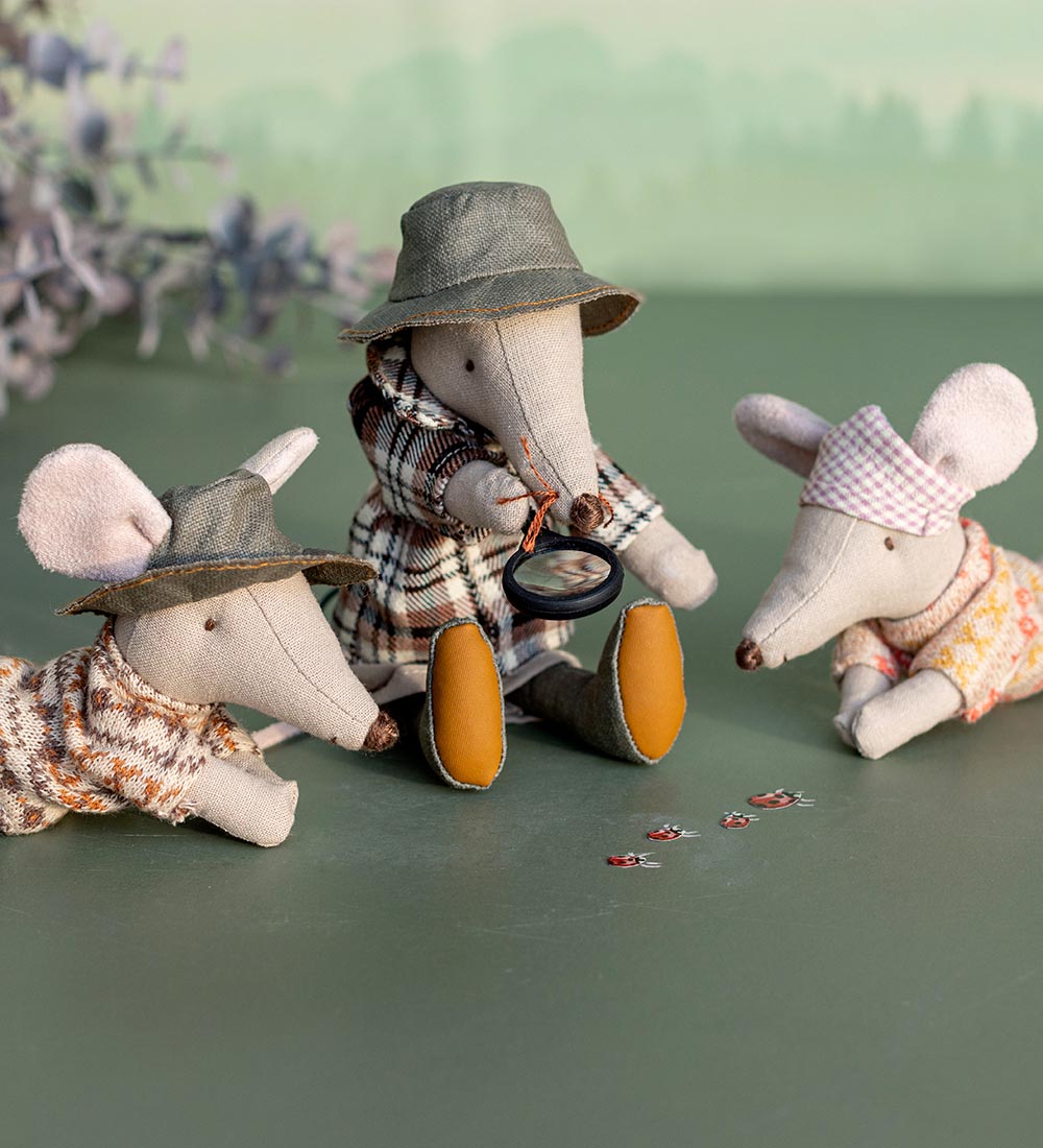 Maileg Mouse - Wildlife Guide