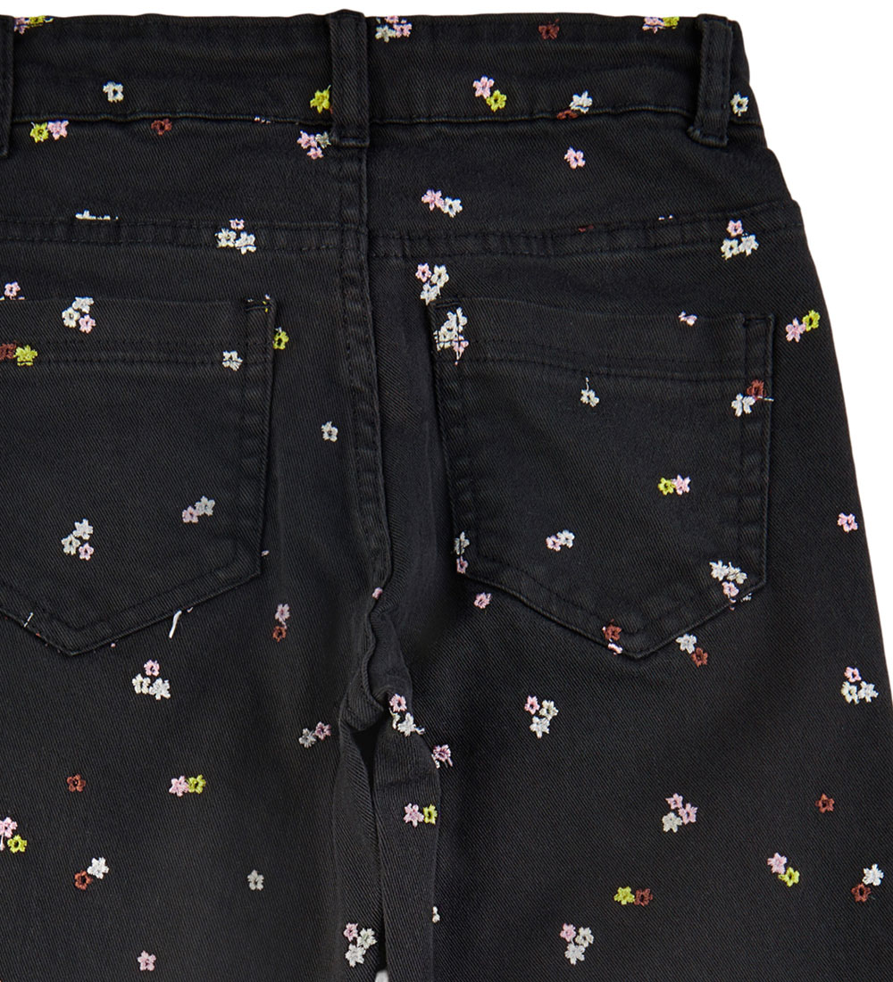 The New Jeans - TnHellen - Wide - Phantom w. Flowers