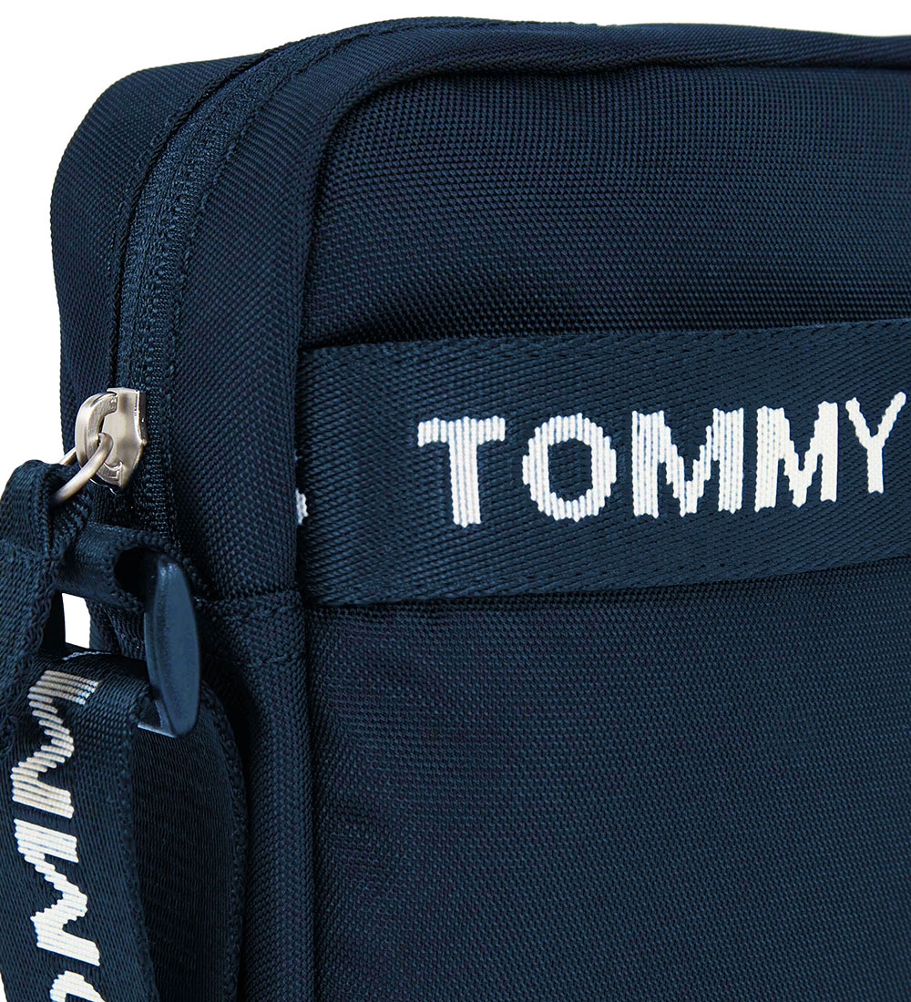 Tommy Hilfiger Shoulder Bag - TJM Essential Reporter - Twilight