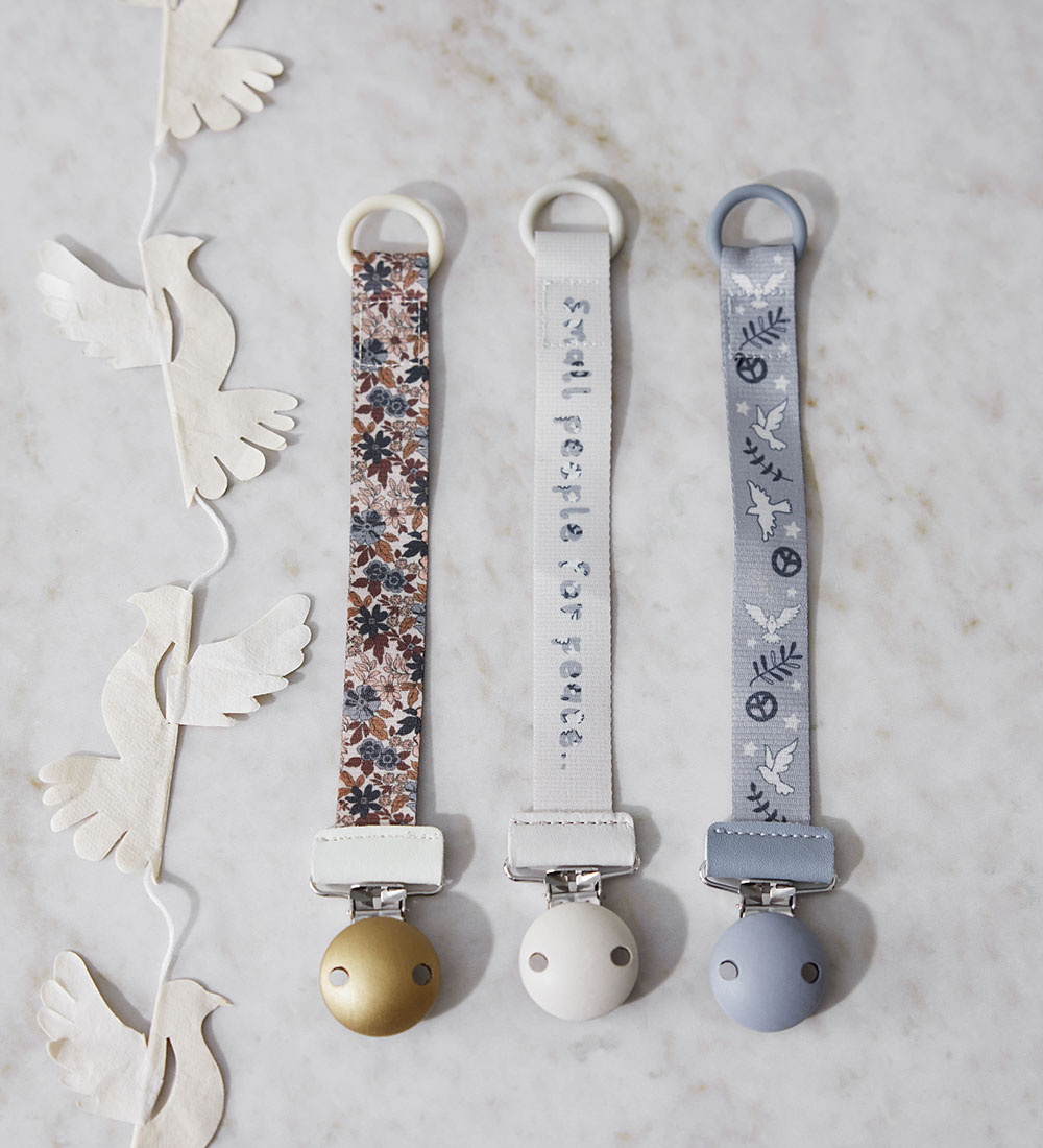 Elodie Details Pacifier Clip - Free Bird Placement