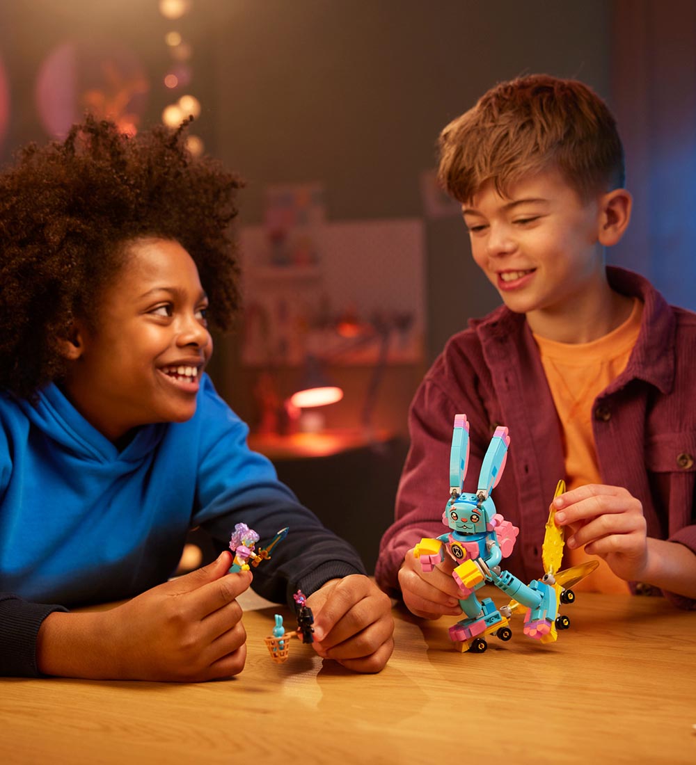 LEGO® DREAMZzz - Izzie en Bunchu het konijn 71453 - 259 Onderdel
