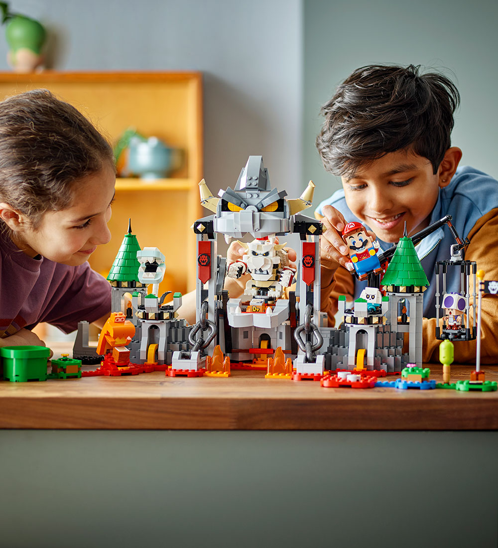LEGO® Super Mario - Dry Bowserin taistelu linnassa... 71423 - la