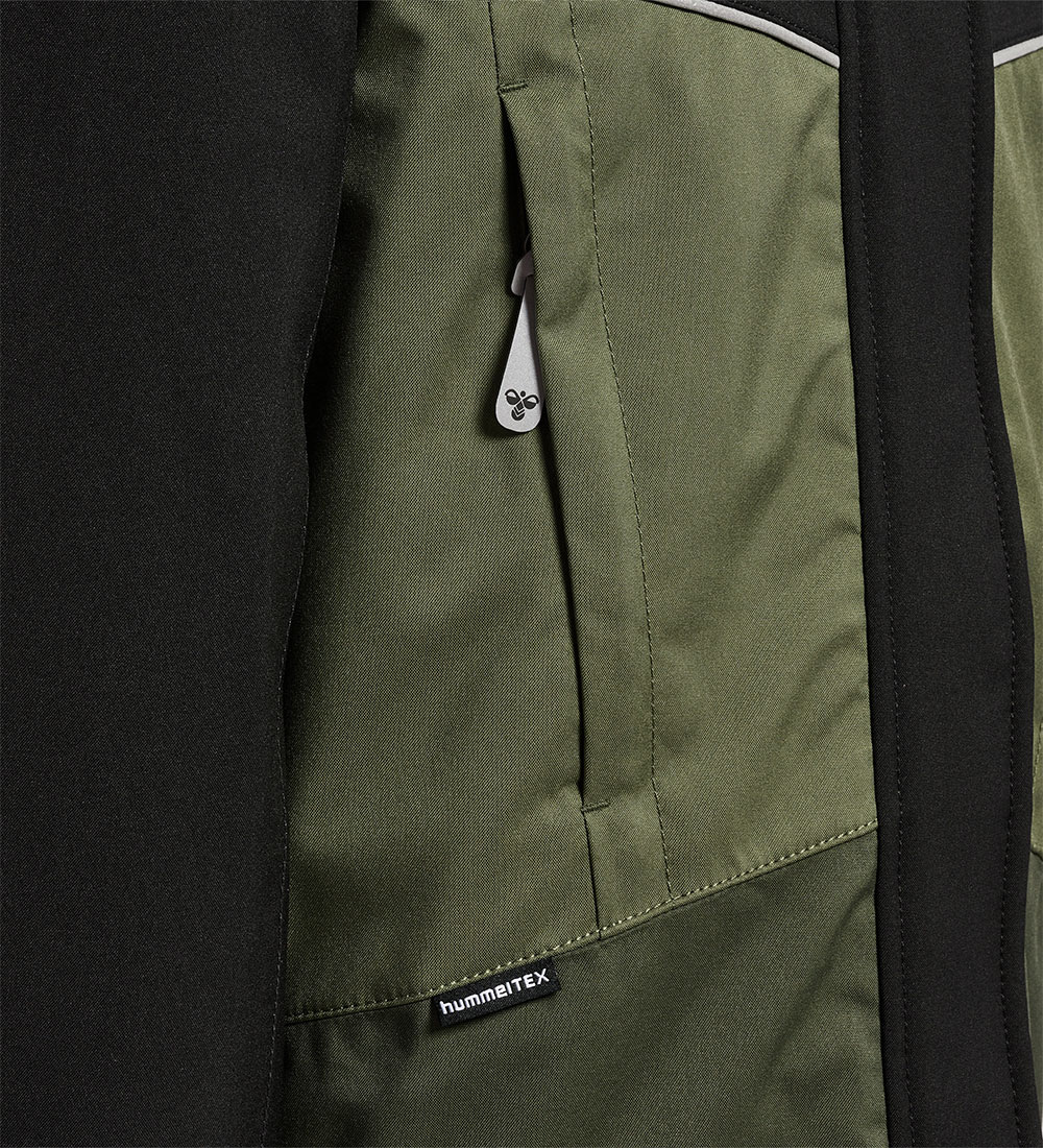 Hummel Vinterjacka - hmlCONRAD - Olive Natt