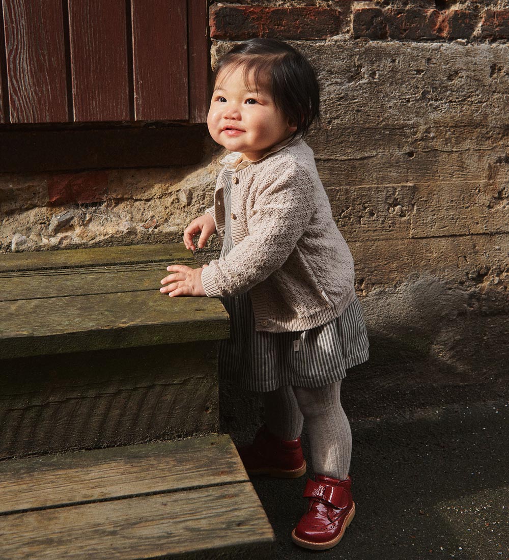 Wheat Prewalker - Bowy Prewalker - Red