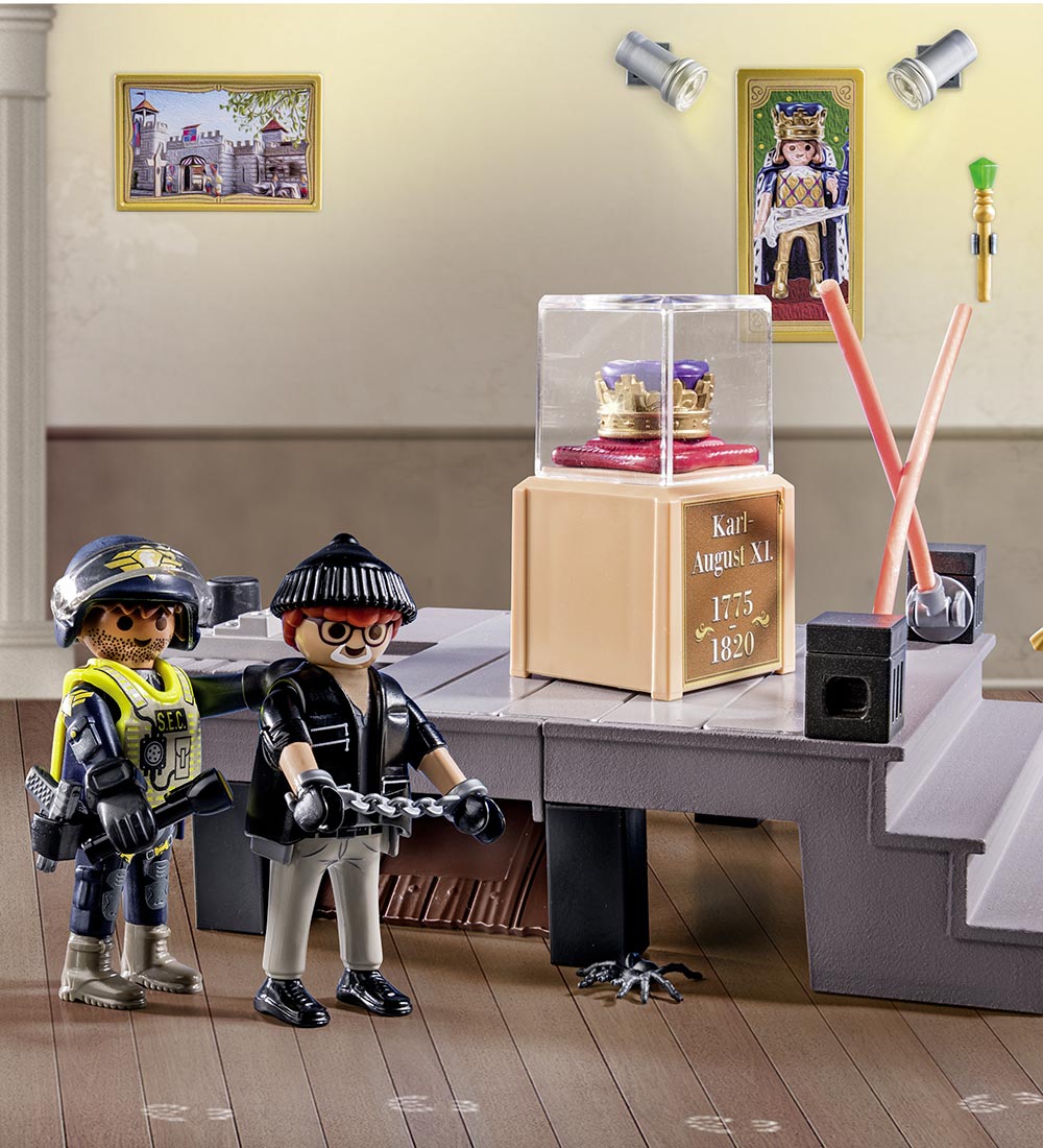 Playmobil City Action - Advent Calendar - 71347 - 102 Parts