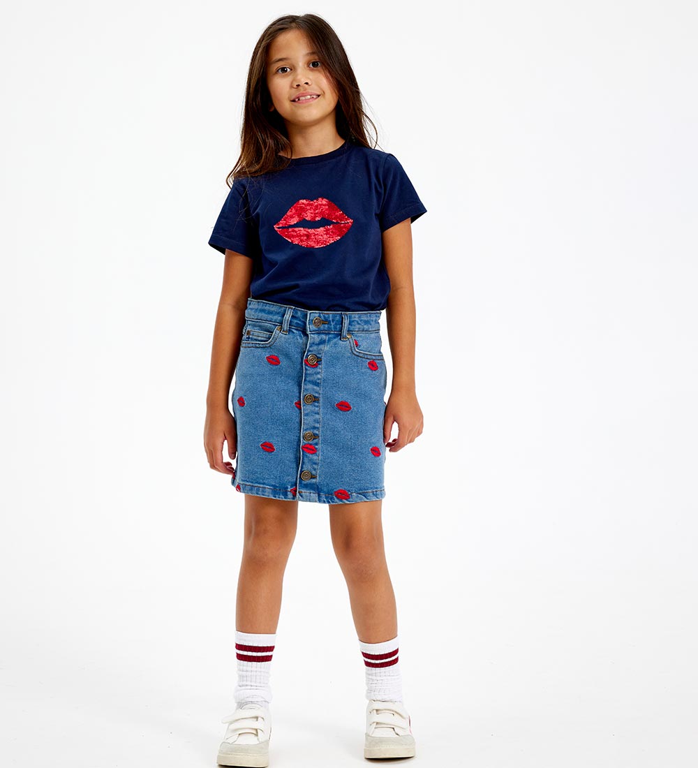 The New T-shirt - TnLips - Navy Blazer w. Sequins