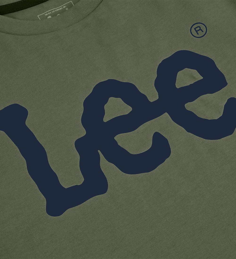 Lee T-shirt - Wobbly Graphic - Four Leaf Clover