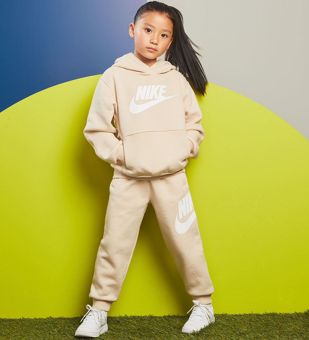 Nike Sweatset - Zandverstuiving m. Wit
