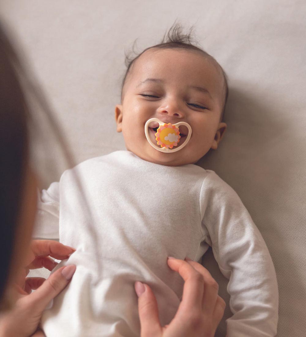 Nuk Pacifiers - 2-Pack - Space - Yellow/Beige
