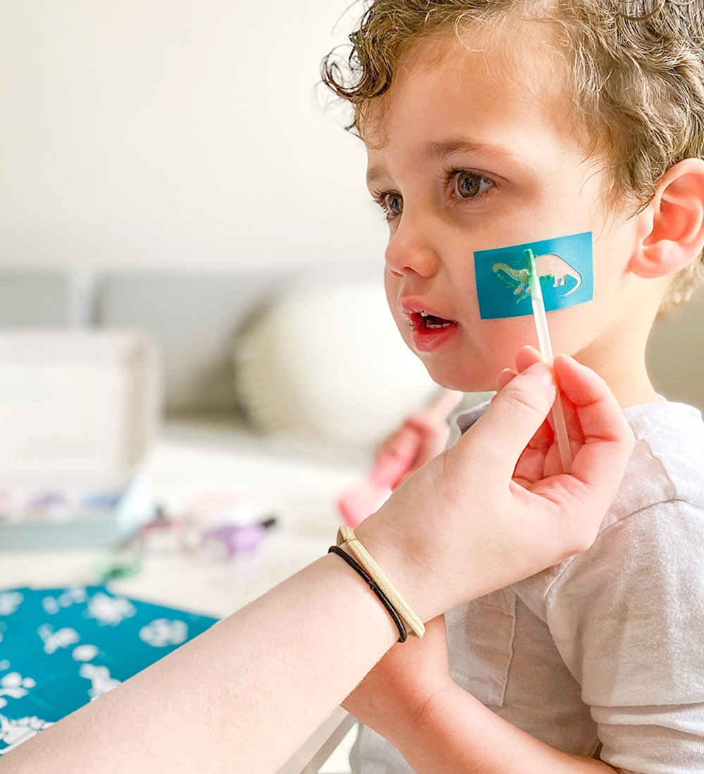 Oh Flossy Face Paint/Makeup Templates - 40 pcs