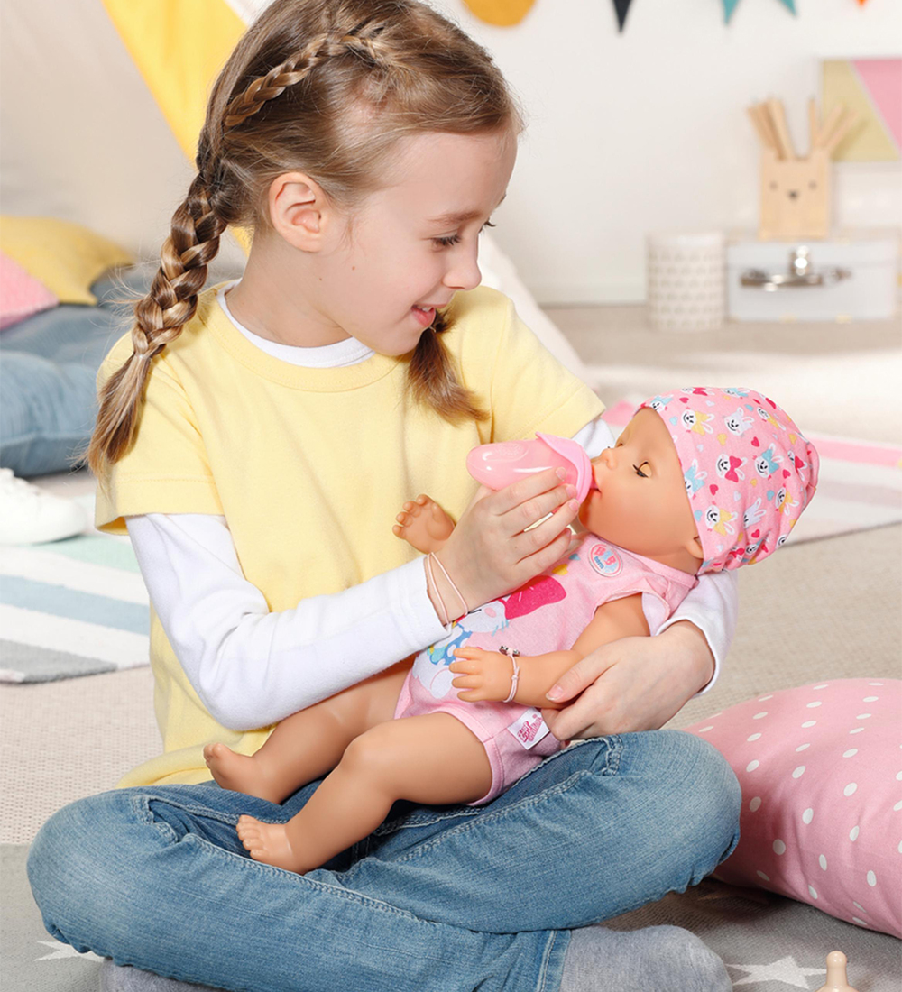 Baby Born Doll - Magic Girl - 43 cm - 10 Functions