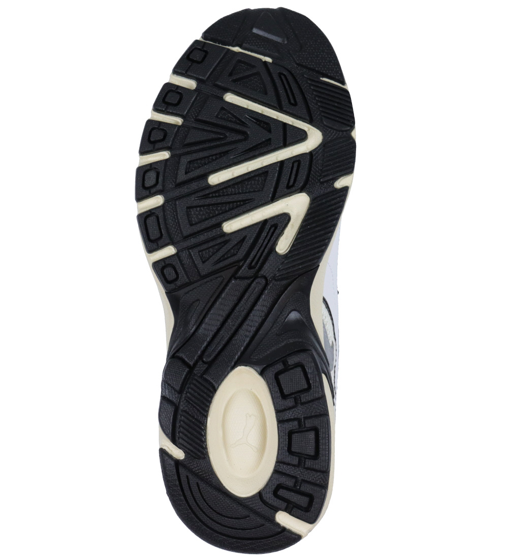 Puma Shoe - Milenio Tech - White w. Silver/Beige