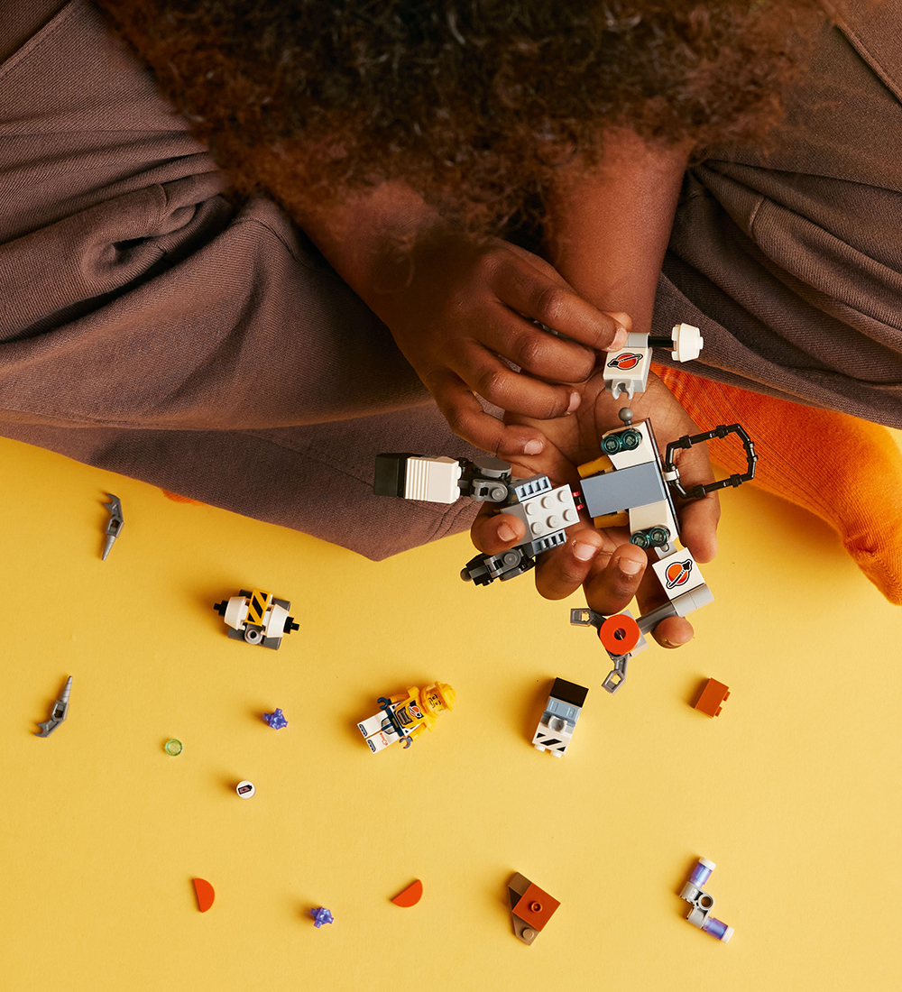 LEGO® City - Space Construction Mech 60428 - 140 Parts