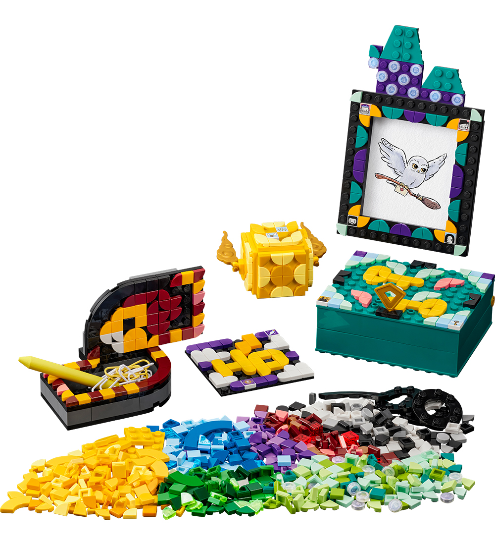 LEGO® DOTS - Hogwarts Desktop Kit 41811 - 856 Parts