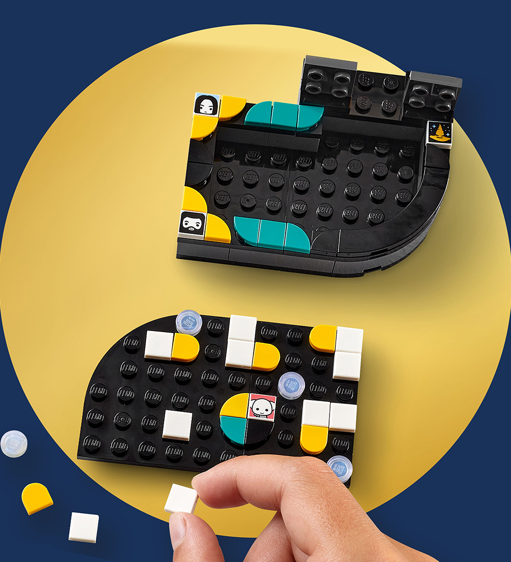 LEGO® DOTS - Hogwarts Desktop Kit 41811 - 856 Parts